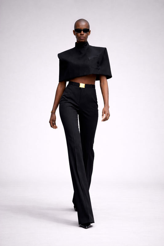 Coqo Cape Black