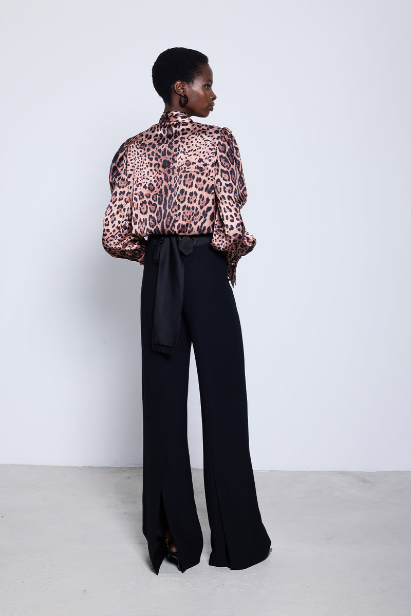 Leo Blouse