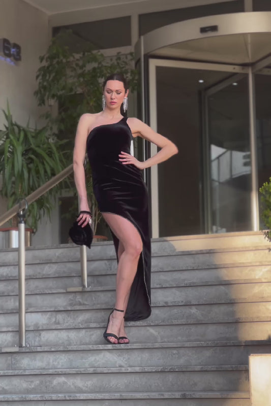 Paula Black Dress
